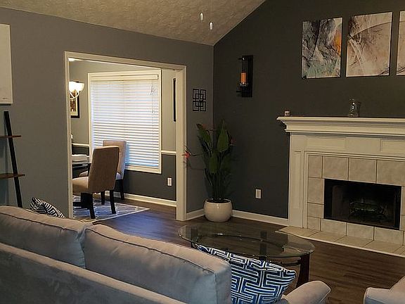 5th image of 2272 Bear Mountain Dr NE
