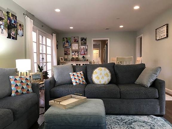4th image of 1106 W Park Forest Dr