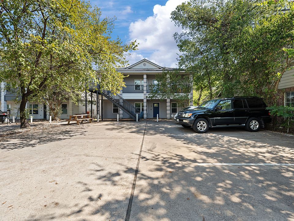 1st image of 1220 Wood Ave