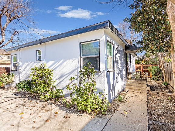 4th image of 4176 Perlita Ave