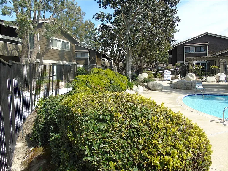 148 Streamwood — Photo 18