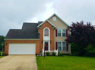 4589 Creek Run Dr, Akron, OH 44321
