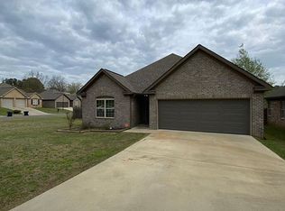 5502 Moores Cir, Northport, AL 35473