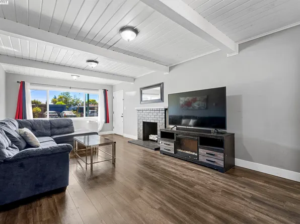 21666 Marydee Ct, Hayward, CA 94541