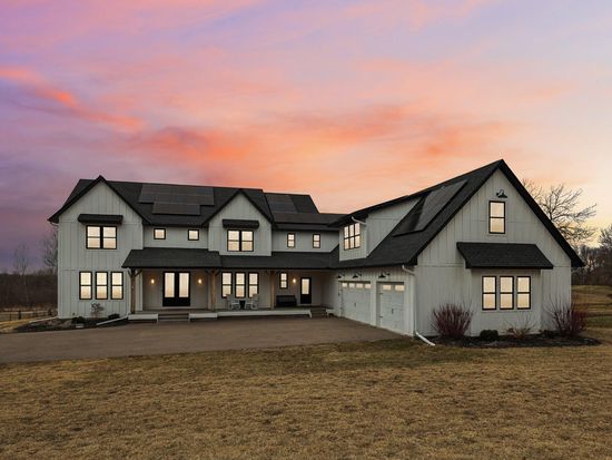 19990 Fairlawn Ave, Prior Lake, MN 55372