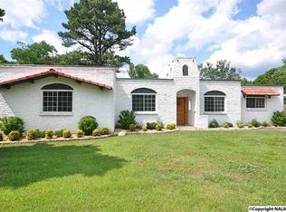 218 Drake Ave SW, Huntsville, AL 35801