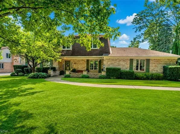 5036 Parkhaven Ave NE, Canton, OH 44705
