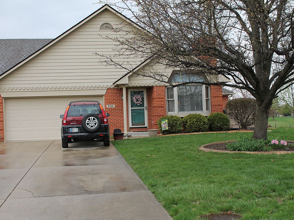 1st image of 2724 Colony Lake Dr W #C