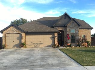 6315 S 56th St, Rogers, AR 72758