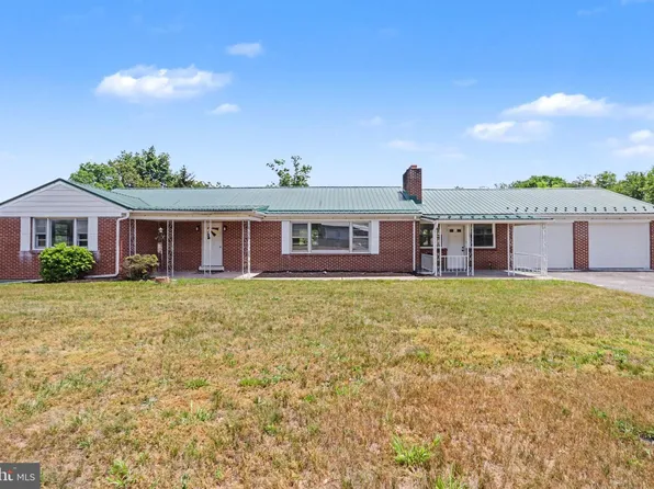 6821 Spring Rd, Shermans Dale, PA 17090