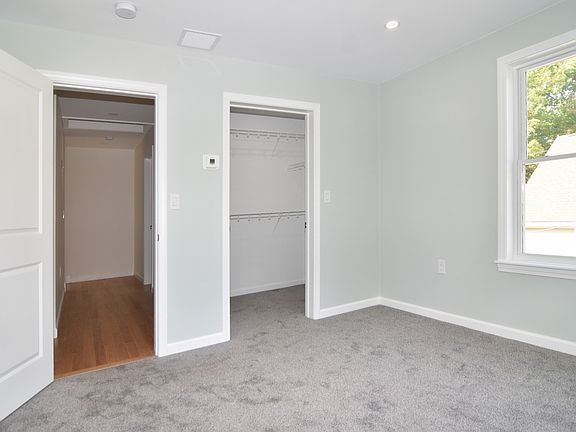 5th image of 18A Wentworth St