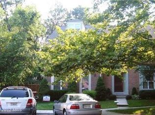 1607 Tanyard Hill Rd, Gaithersburg, MD 20879