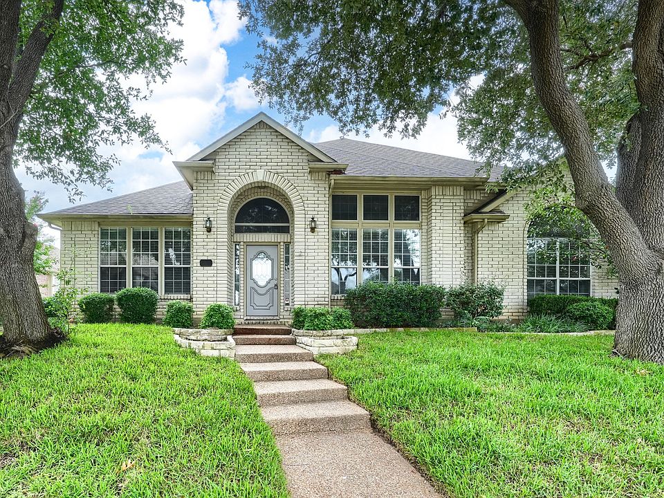 1st image of 119 Oakbend Dr