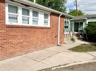 716 E 17th St APT B, Cheyenne, WY 82001