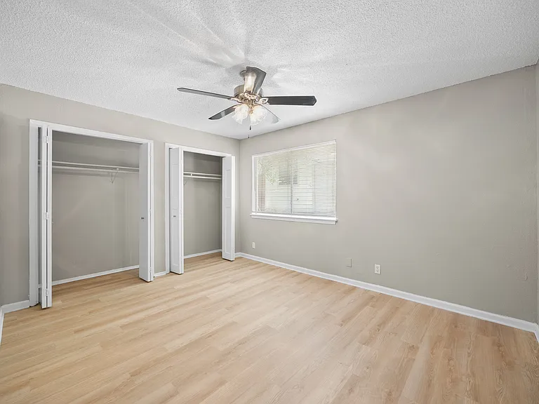 8903 Parkfield Dr #104 — Photo 11