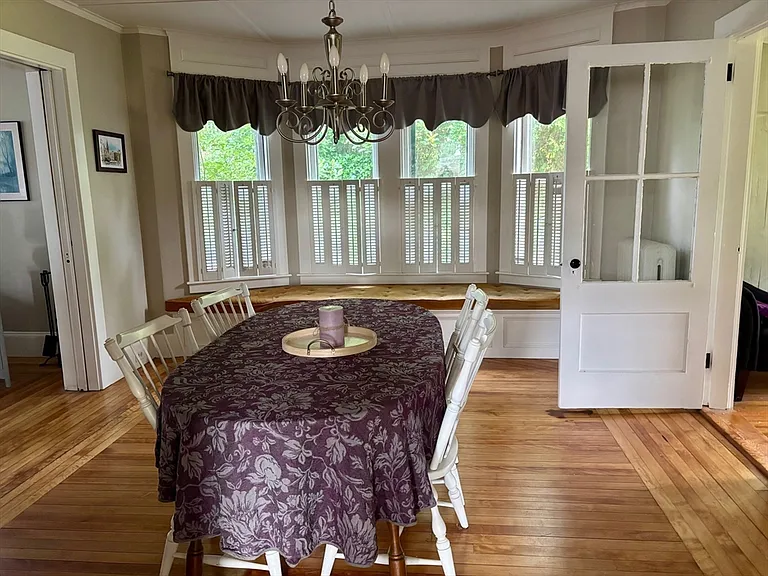 1 Sagamore St — Photo 11