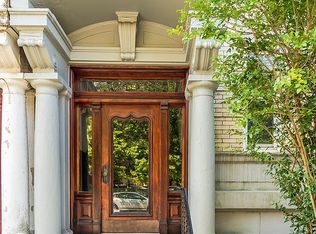 52 Vernon St #2, Brookline, MA 02446