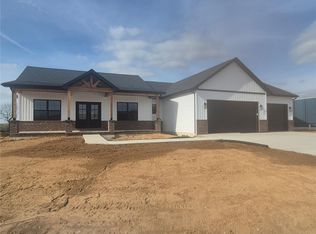 339 Jenny Ct, Waterloo, IL 62298