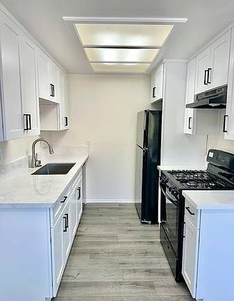 4th image of 5751 Benner St #E
