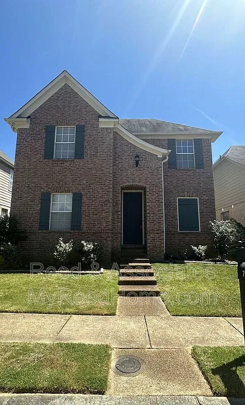 3 bed, 2.5 bath, 2082 sqft, $1,745 — Photo 1