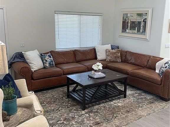 2nd image of 1105 Portola Ave