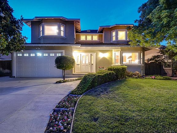 2nd image of 4991 Englewood Dr
