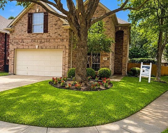 2nd image of 2500 Lakewood Ct