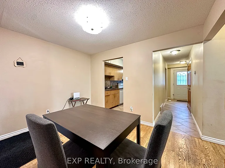 35 Barra Ave — Photo 6
