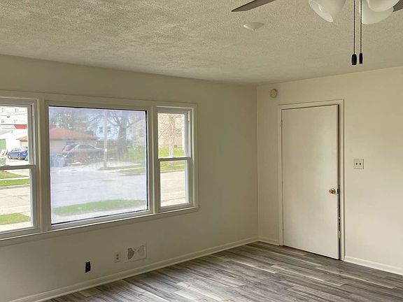 3rd image of 5956-58 N 69th St #5956