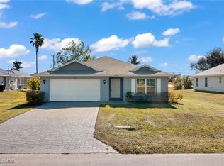 1126 NE 10th St, Cape Coral, FL 33909