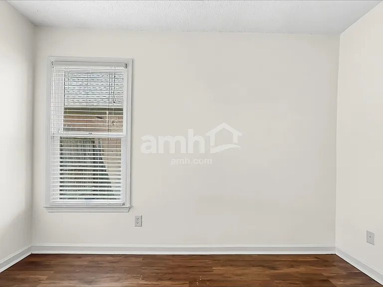 1466 Far Dr — Photo 15