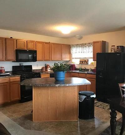 2nd image of 5009 Grimm Dr