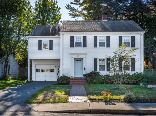 20 Cottage Farms Road, Cape Elizabeth, ME 04107