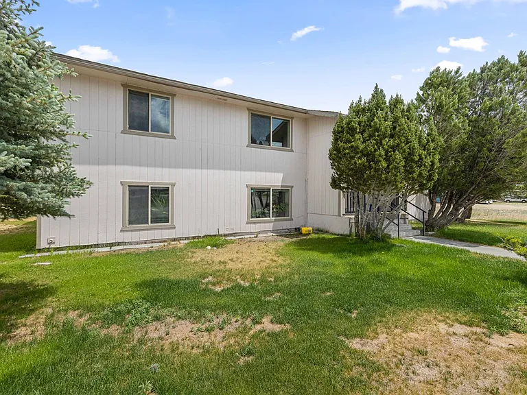 L171ER — Photo 20