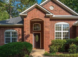 105 Covington Right Ct, Hot Springs, AR 71901