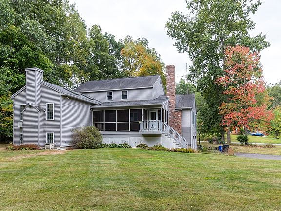 3rd image of 15 Hannan Ridge Rd
