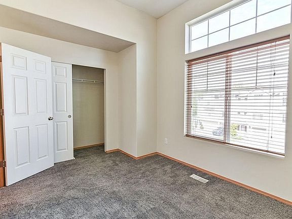 2nd bedroom or study
