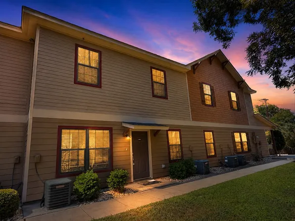 2410 S 2nd St APT 1374, Waco, TX 76706