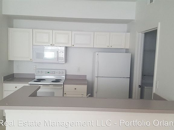 5th image of 5506 Metrowest Blvd #13-109