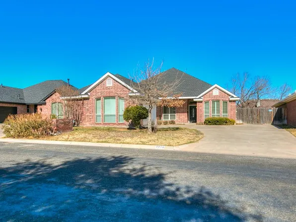 1910 Valleyview Dr, San Angelo, TX 76904