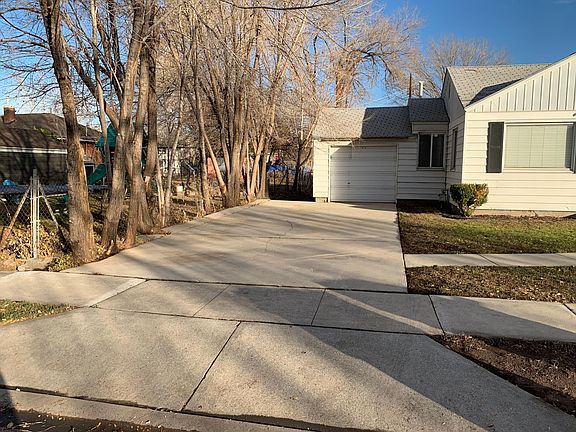 2nd image of 321 E Leslie Ave