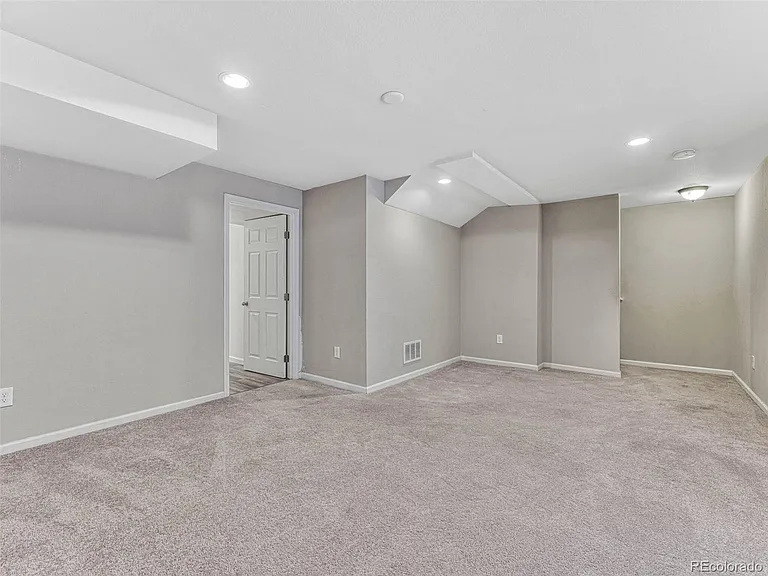 10321 Bellwether Ln — Photo 24
