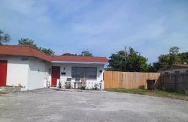 2nd image of 4331 W Oakland Park Blvd