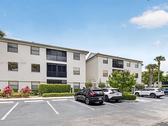 2nd image of 5133 Brisata Cir APT L