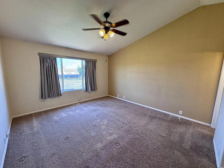 11260 Jersey Way — Photo 8