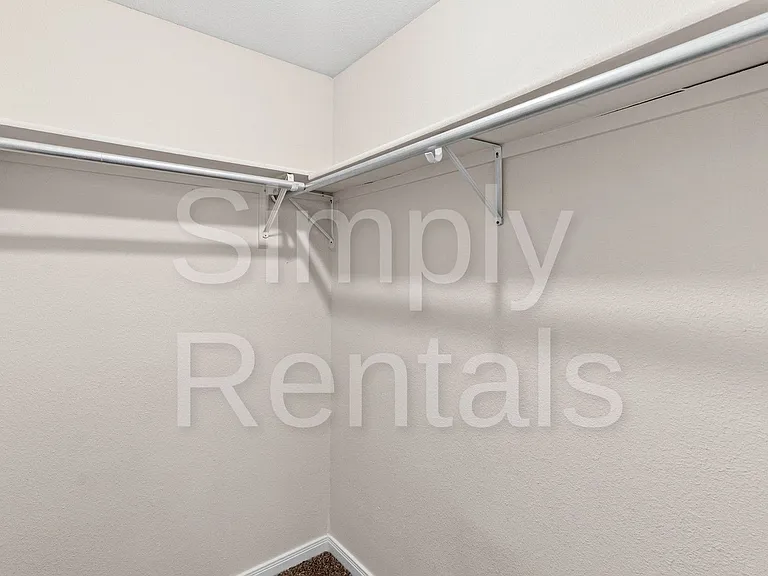 1220 Texas St — Photo 36