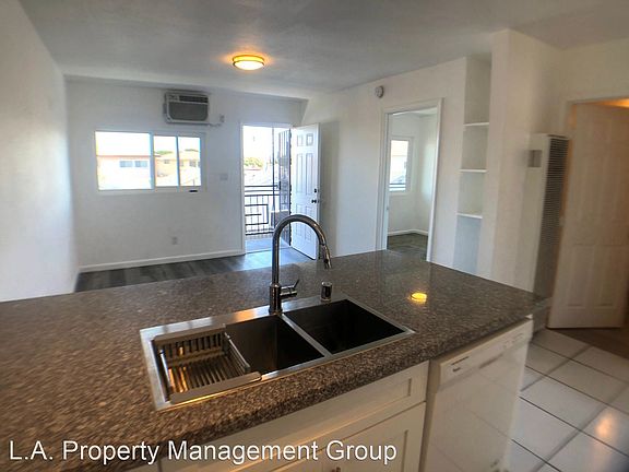 2nd image of 1040 W 91st St #11