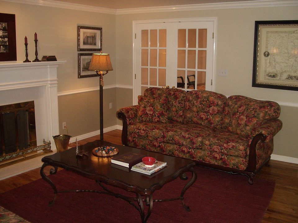 2nd image of 2885 E Juniper Way