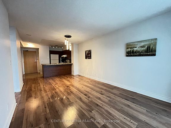 5th image of 55 S Town Centre Blvd #818