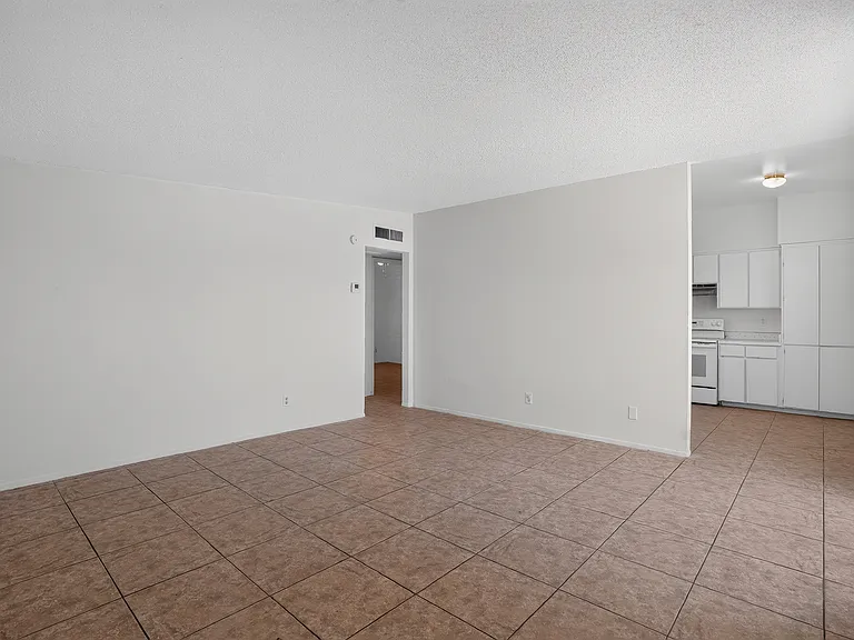 3734 W Dunlap Ave #C-1 — Photo 7